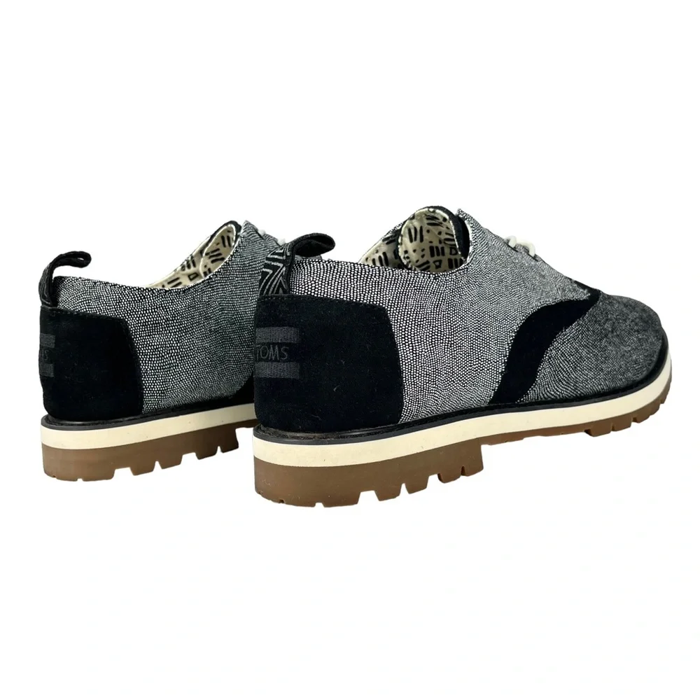 TOMS Men’s 9.5 Brogue V White Caviar Leather‎ Oxford Vibram Sole Shoes